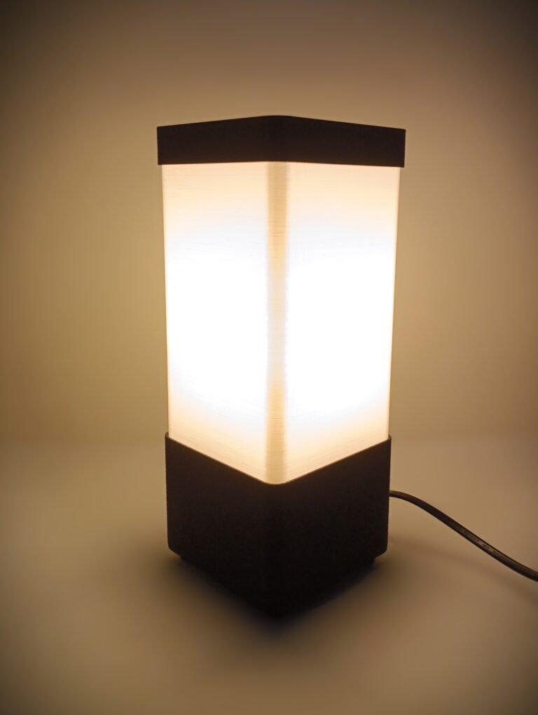 Lampada da tavolo TETRALUX​